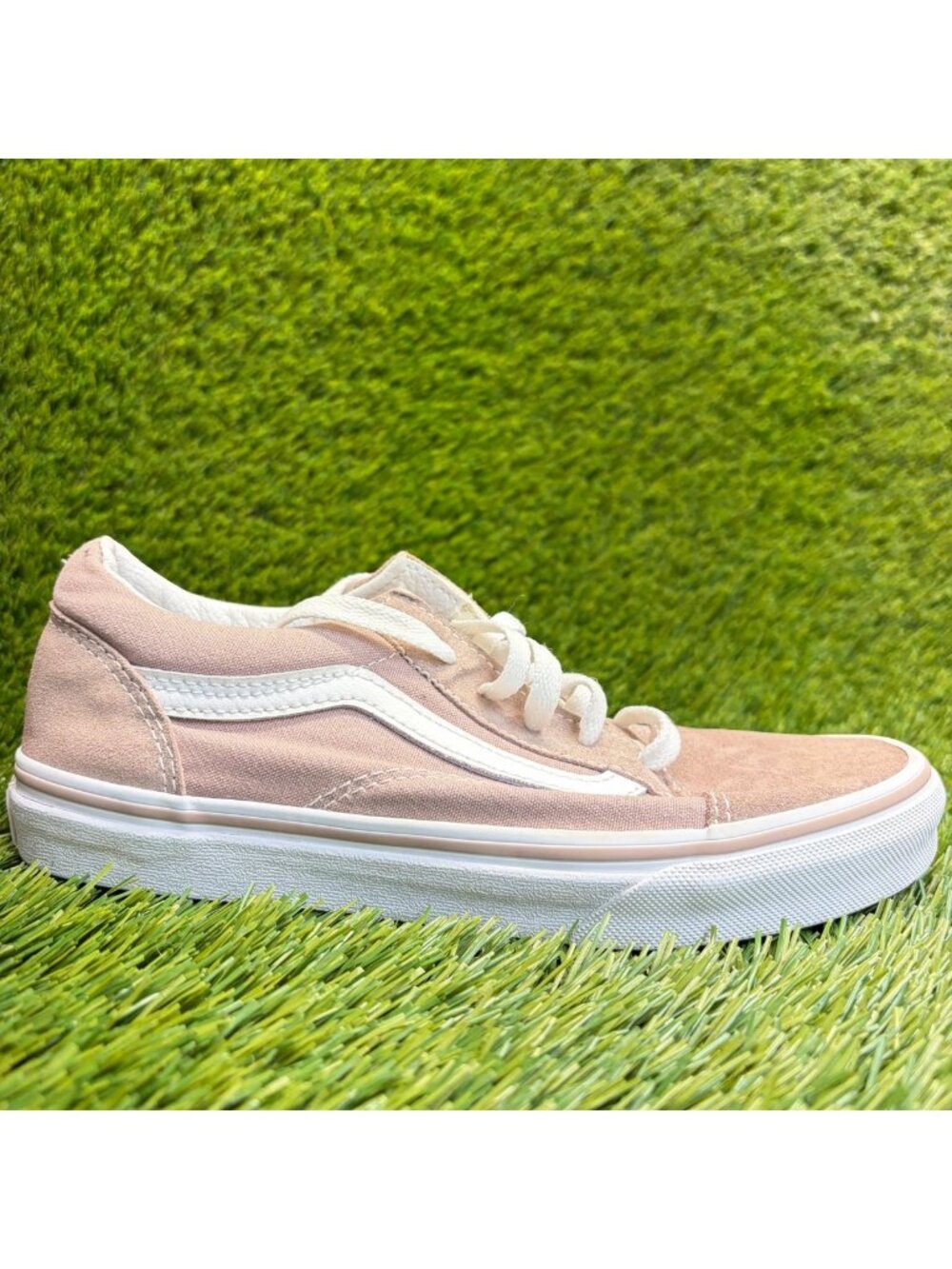 Vans Old Skool Girls Size 4.5Y Light Pink Athletic Skateboard Shoes Sneakers